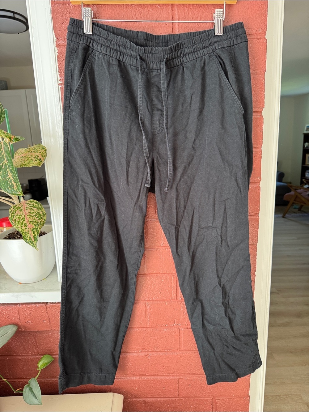 GAP Easy Pant Black Drawstring Cropped Pant Medium